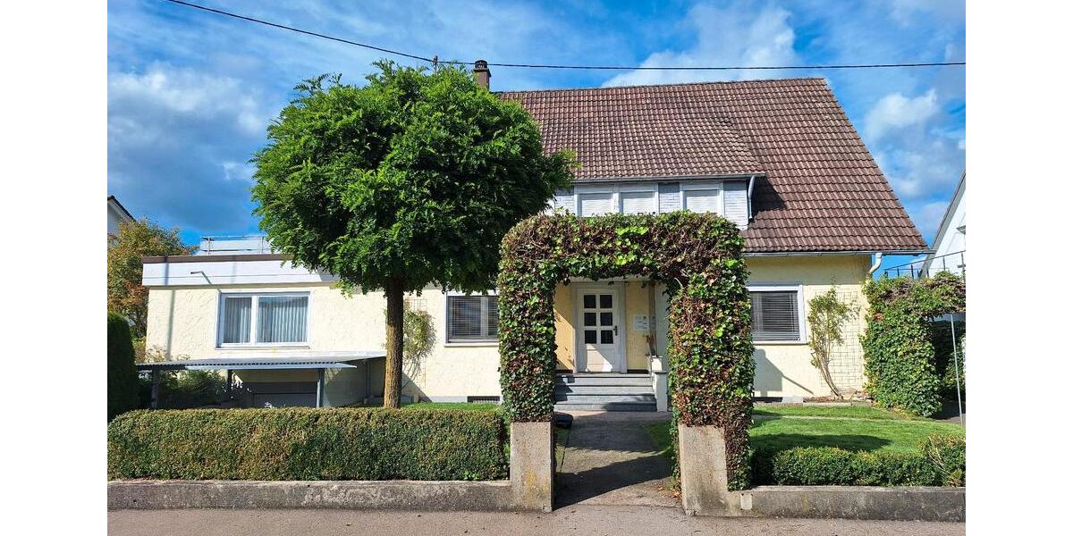 Mehrfamilienhaus, Wohnhaus Villingen-Schwenningen Schwenningen - 8 Zimmer, 202 m&sup2;, 499.000&euro; | Angebot:23593702