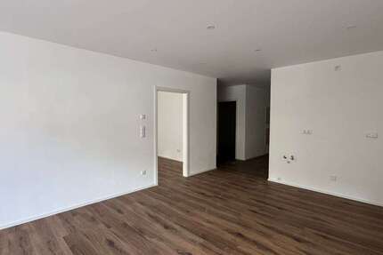 Wohnung Tuttlingen - 2 Zimmer, 75 m&sup2;, 850&euro; | Angebot:23243983