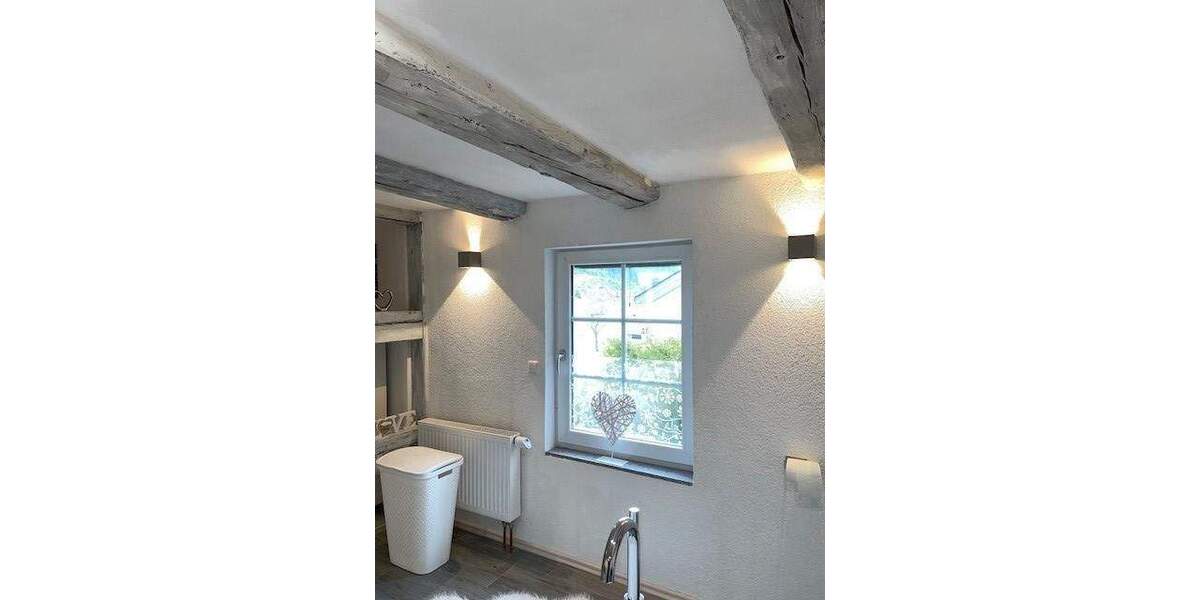 Einfamilienhaus Furtwangen im Schwarzwald Schönenbach - 7 Zimmer, 320 m&sup2;, 478.000&euro; | Angebot:25896640