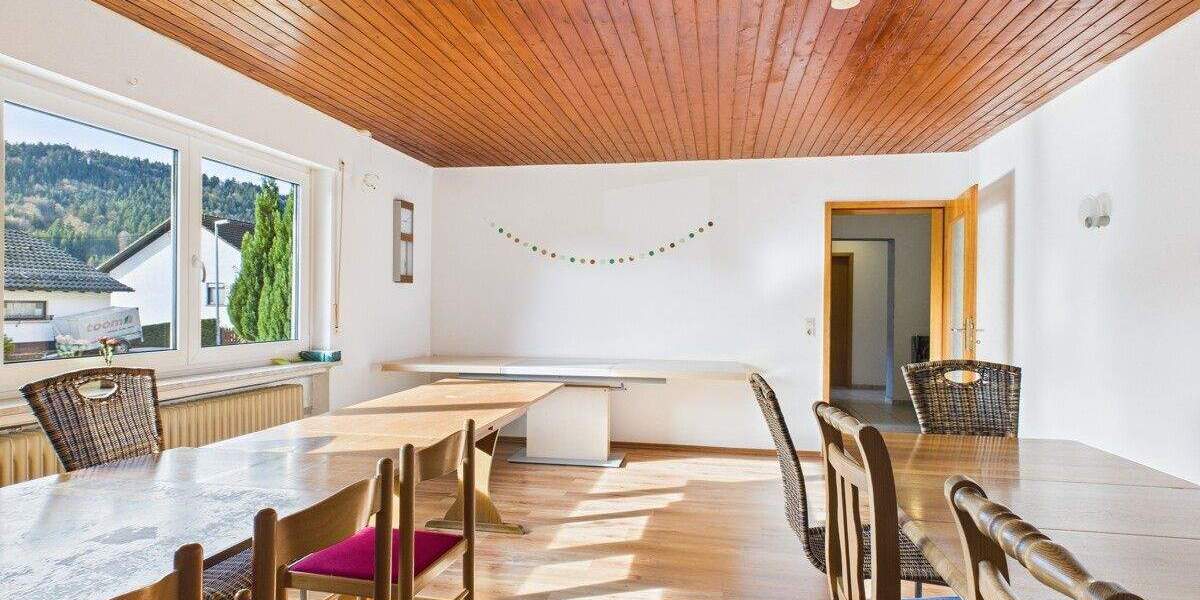 Einfamilienhaus Reichenbach am Heuberg - 7 Zimmer, 170 m&sup2;, 279.000&euro; | Angebot:25683364