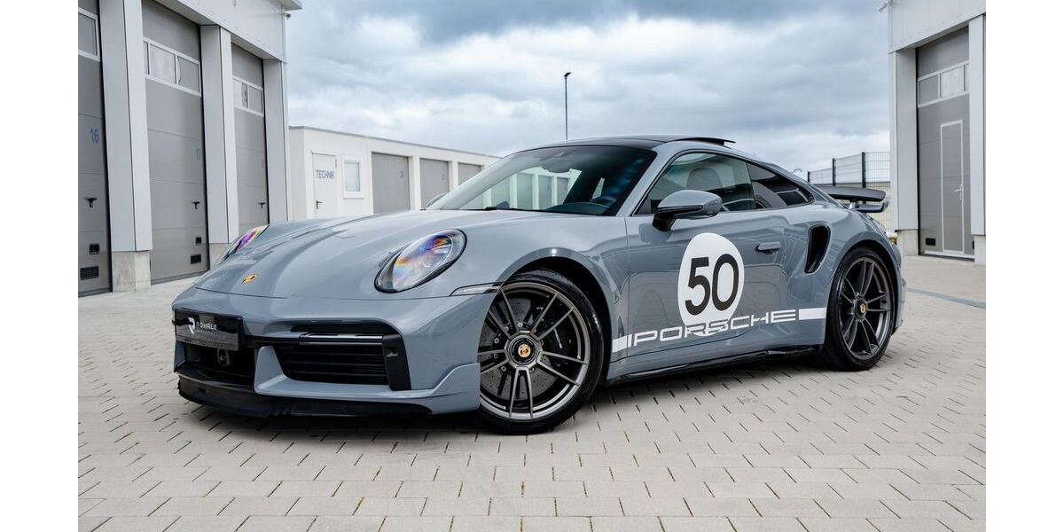 Porsche 992 10.700 km 229.990 &euro; Oberndorf am Neckar 78727