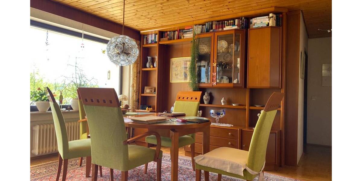 Einfamilienhaus Rottweil / Bühlingen Rottweil - 9 Zimmer, 291 m&sup2;, 489.000&euro; | Angebot:25741595