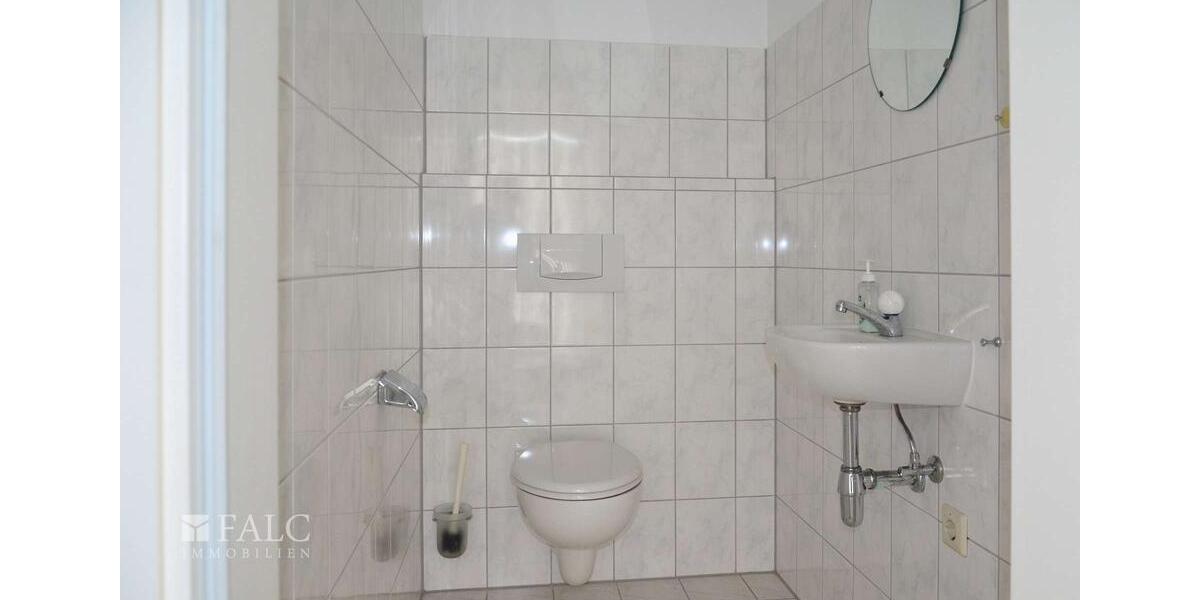 Gewerbeobjekt Tuttlingen - 3.500&euro; | Angebot:23573410