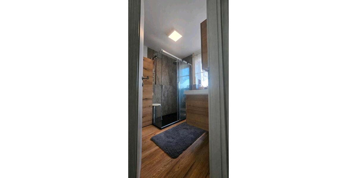 Etagenwohnung Königsfeld im Schwarzwald - 3 Zimmer, 81 m&sup2;, 318.000&euro; | Angebot:26957456