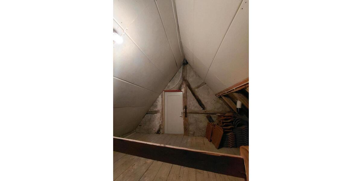 Mehrfamilienhaus, Wohnhaus Tuningen - 12 Zimmer, 241 m&sup2;, 410.000&euro; | Angebot:25375091