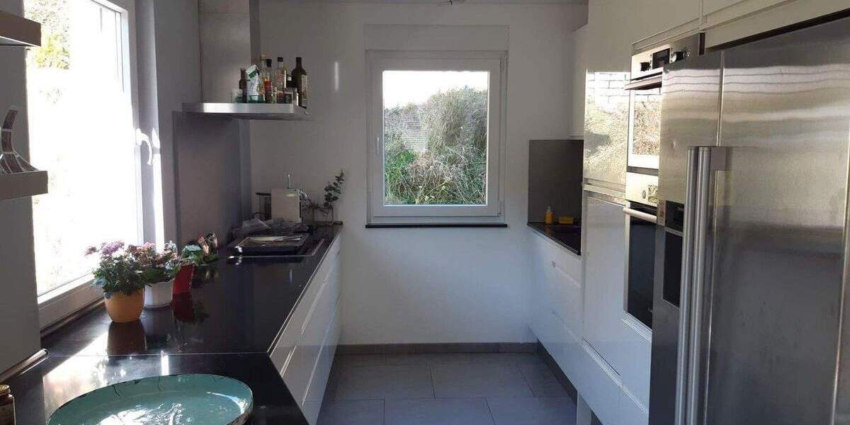 Mehrfamilienhaus, Wohnhaus Vöhrenbach Hammereisenbach-Bregenbach - 8 Zimmer, 185 m&sup2;, 550.000&euro; | Angebot:25717513