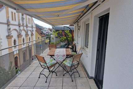 Wohnung Tuttlingen - 4 Zimmer, 120 m&sup2;, 1.090&euro; | Angebot:25625556