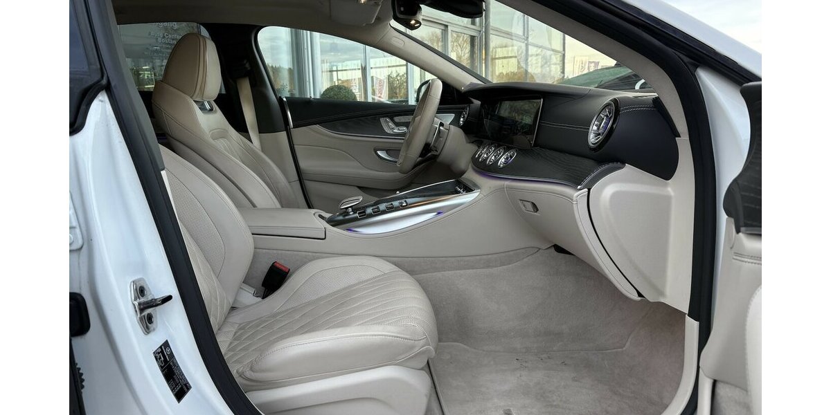 Mercedes-Benz AMG GT 43 AERO-KIT/KLAPPE/BURMESTER/NIGHT/MEMORY 96.338 km 69.900 &euro; Villingen-Schwenningen 78054