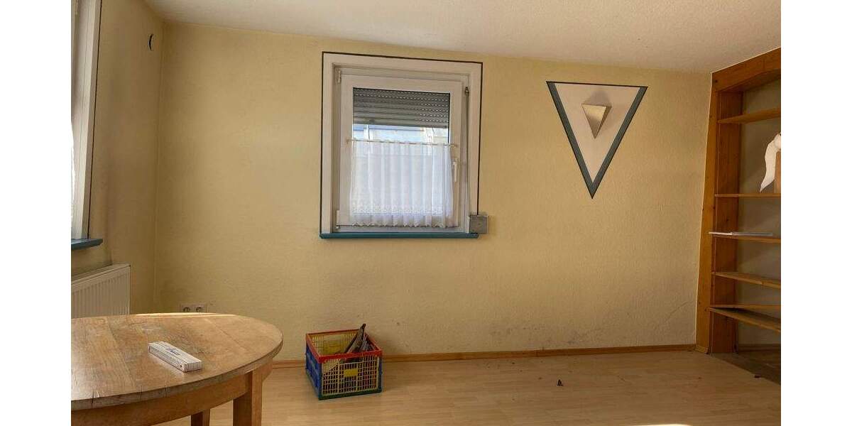 Doppelhaushälfte Rottweil - 5 Zimmer, 128 m&sup2;, 225.000&euro; | Angebot:25691279