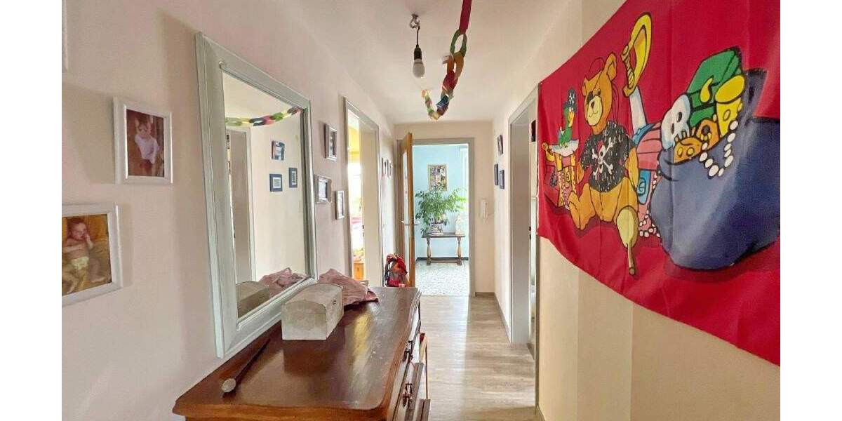 Einfamilienhaus Villingen-Schwenningen OT Weigheim Weigheim - 7 Zimmer, 151 m&sup2;, 318.000&euro; | Angebot:25734669