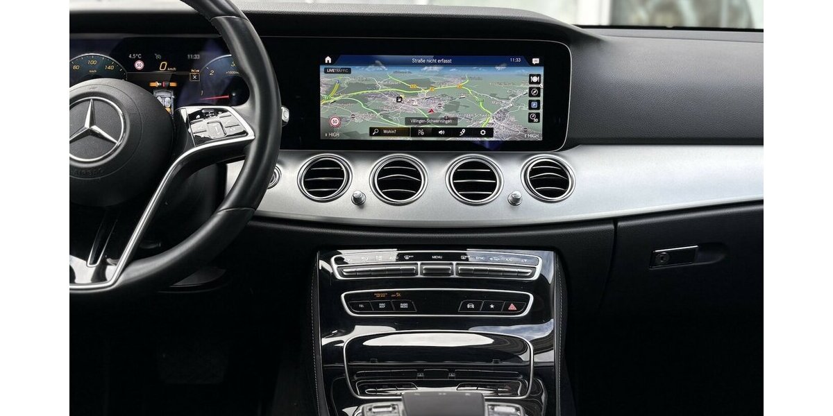 Mercedes-Benz E 200 d VIRTUAL+COCKPIT/KAMERA/NAVI/CARPLAY/SHZ 109.838 km 28.900 &euro; Villingen-Schwenningen 78054