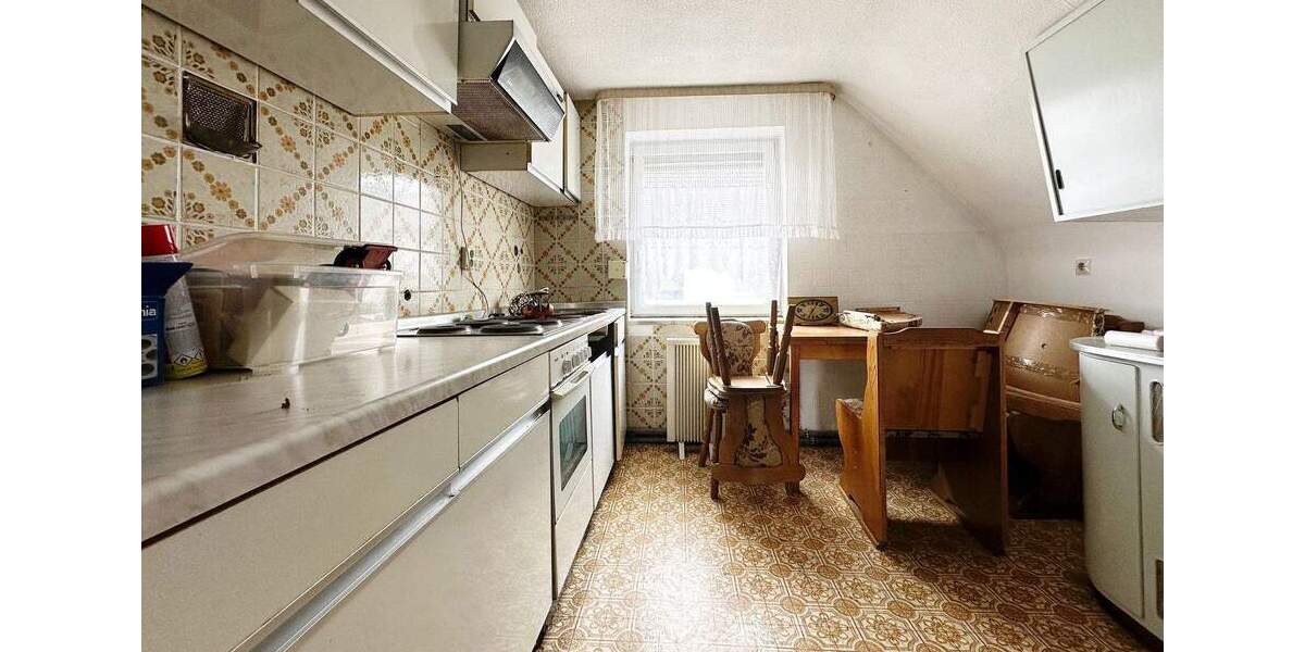 Einfamilienhaus Rottweil Göllsdorf - 6 Zimmer, 100 m&sup2;, 185.000&euro; | Angebot:25662398