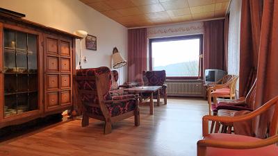 WOHNEN AUF DEM LOGENPLATZ - Terrassenwohnung Schönwald im Schwarzwald | Angebot:25958673