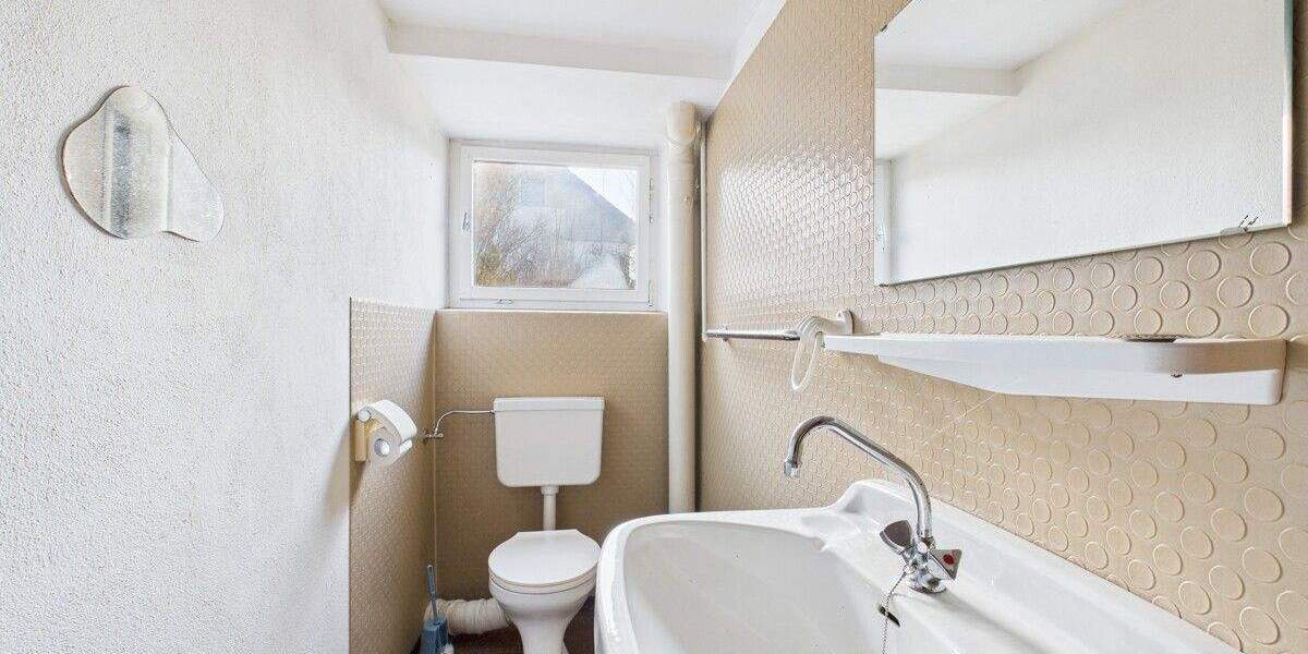 Einfamilienhaus Rottweil / Neufra Neufra - 5 Zimmer, 108 m&sup2;, 220.000&euro; | Angebot:25820685