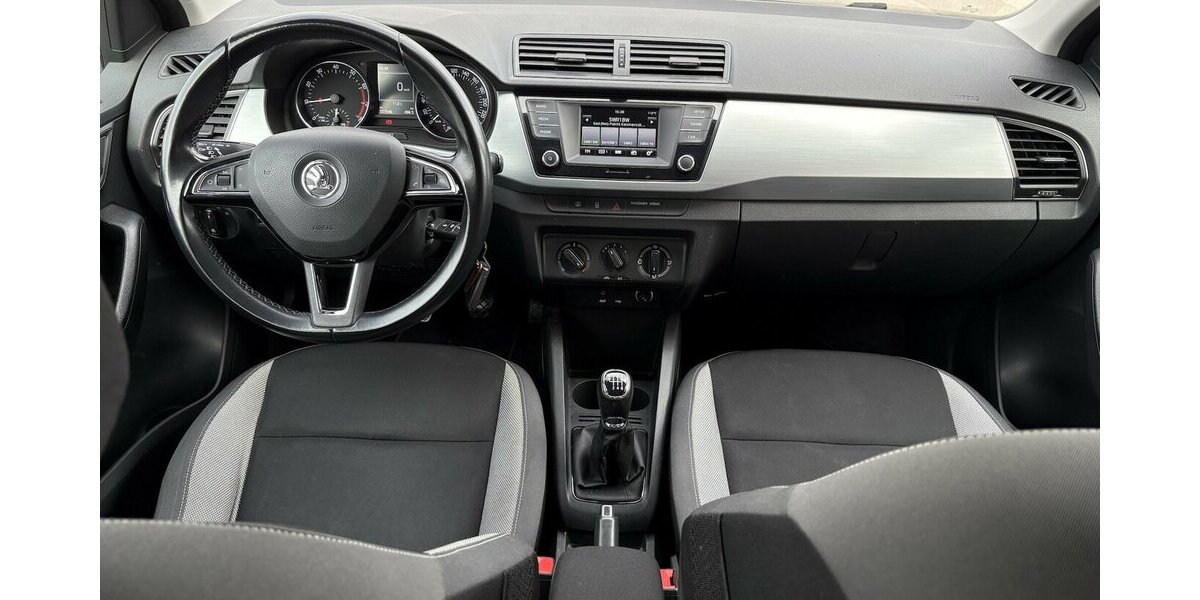 Skoda Fabia 1.2 TSI Ambition ANHÄNGERKUP./SITZHEIZUNG 111.546 km 8.900 &euro; Villingen-Schwenningen 78054