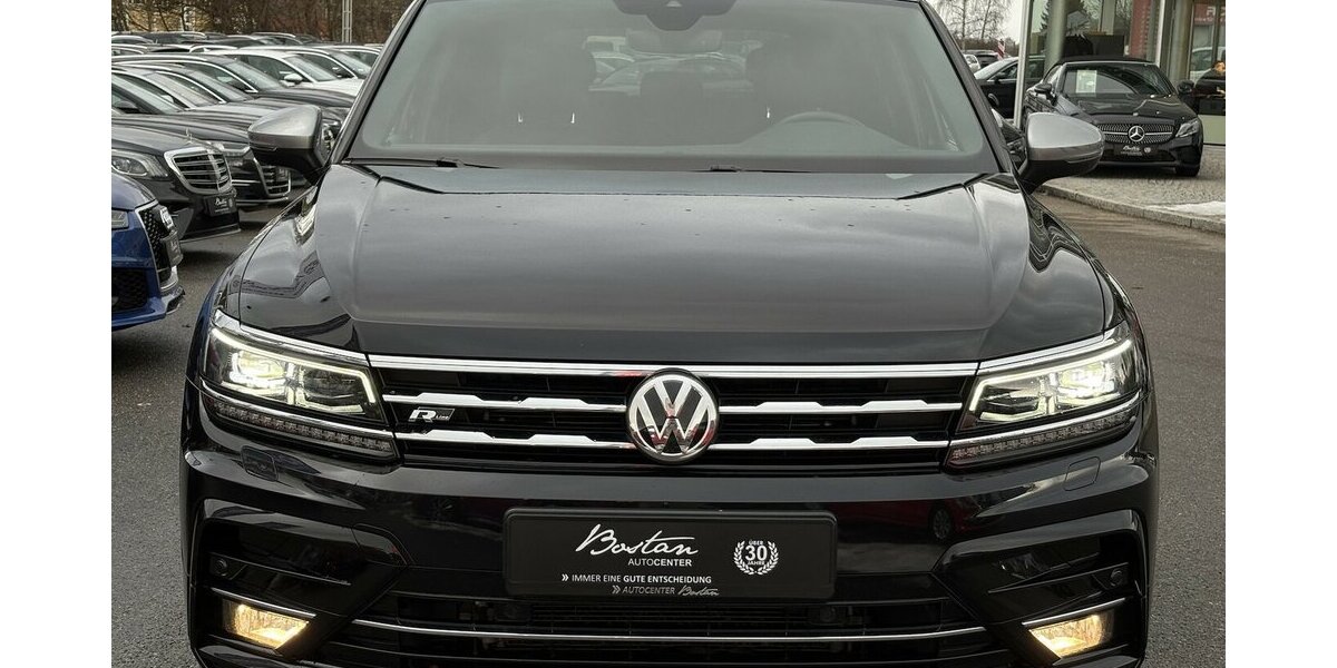 VW Tiguan Allspace Highline 4Motion 7-SITZ/PANO/ACC 90.578 km 31.900 &euro; Villingen-Schwenningen 78054