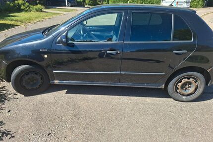 Skoda Fabia 206.252 km 900 &euro; Villingen-Schwenningen 78052