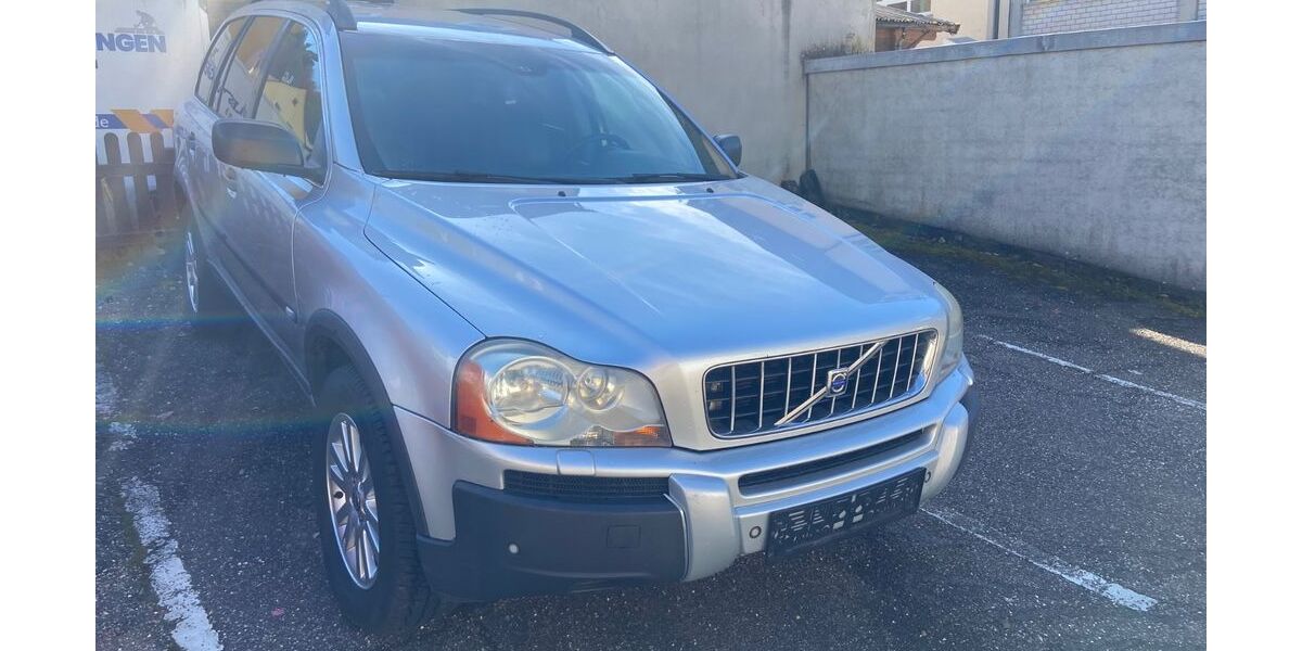 Volvo XC90 303.206 km 3.750 &euro; Schramberg 78713