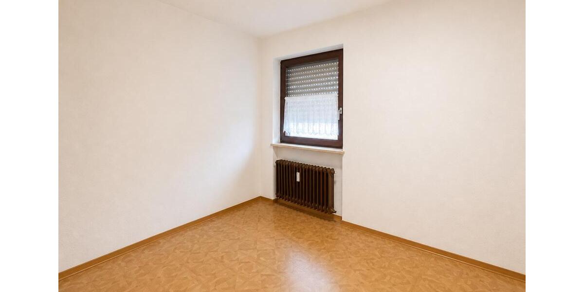 Etagenwohnung Donaueschingen - 3 Zimmer, 88 m&sup2;, 800&euro; | Angebot:26587036