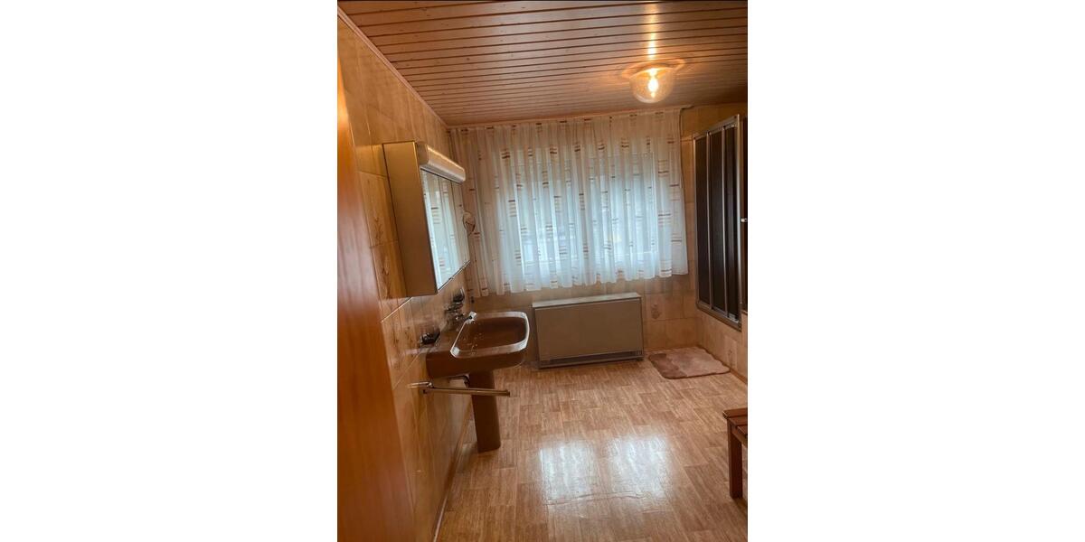 Etagenwohnung Villingen-Schwenningen Schwenningen - 1 Zimmer, 20 m&sup2;, 450&euro; | Angebot:25760649