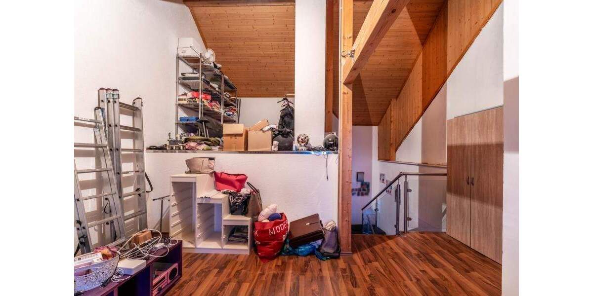 Doppelhaushälfte Villingen-Schwenningen Schwenningen - 6 Zimmer, 159 m&sup2;, 589.000&euro; | Angebot:25698701