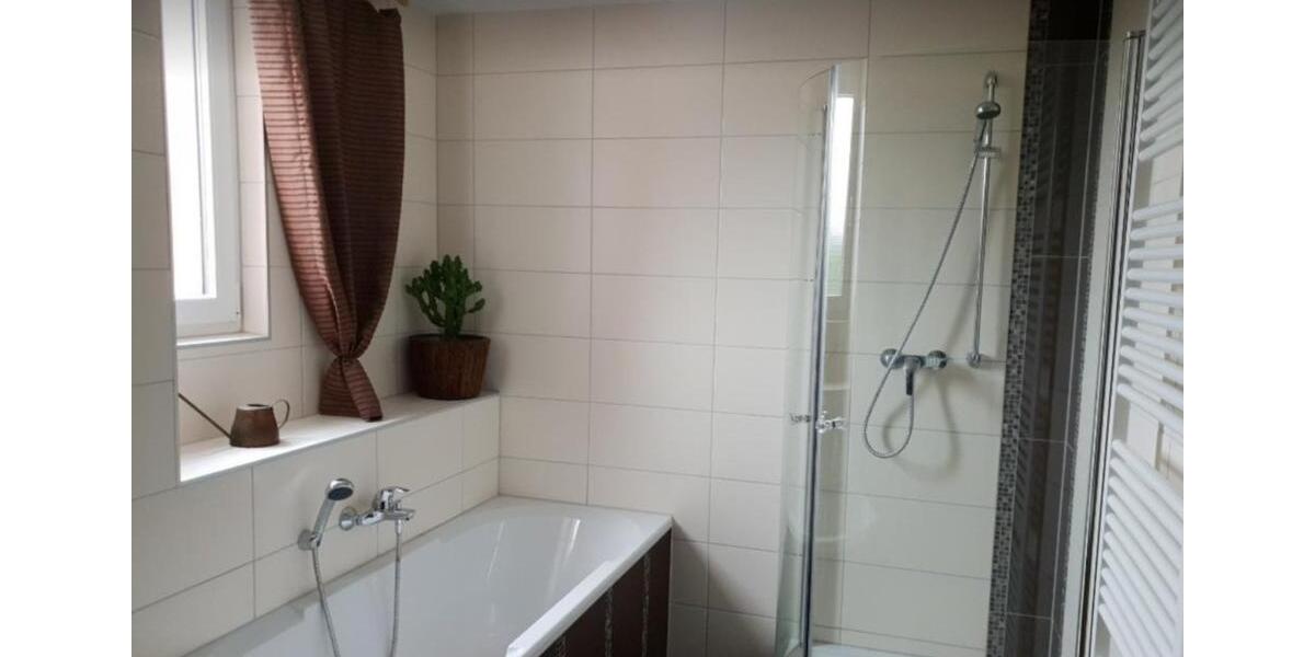 Reihenhaus Villingen-Schwenningen Schwenningen - 5.5 Zimmer, 136 m&sup2;, 439.000&euro; | Angebot:25962311