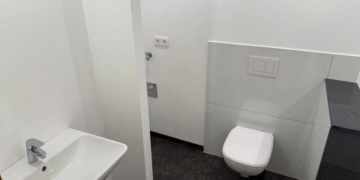 Etagenwohnung Villingen-Schwenningen Villingen - 4 Zimmer, 120 m&sup2;, 1.100&euro; | Angebot:26092591