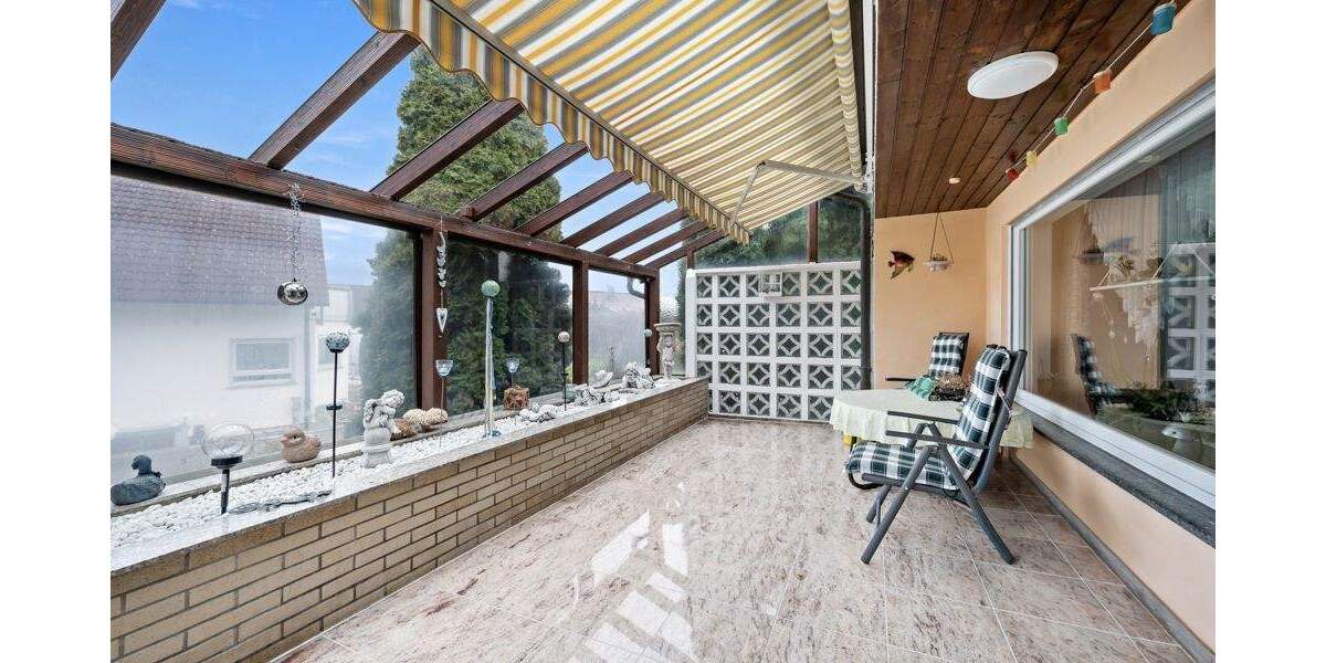 Einfamilienhaus Dietingen - 7 Zimmer, 306 m&sup2;, 497.000&euro; | Angebot:25776556