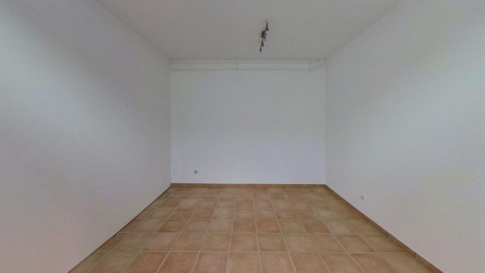 Erdgeschoßwohnung Donaueschingen - 7 Zimmer, 312 m&sup2;, 2.190&euro; | Angebot:25807502