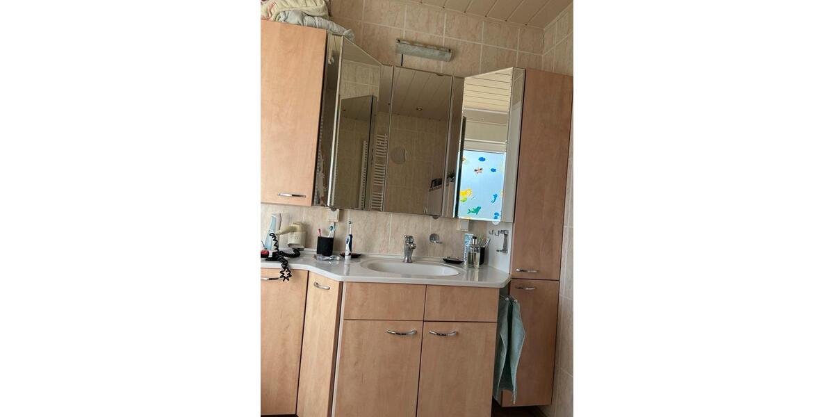 Einfamilienhaus Villingen-Schwenningen Schwenningen - 4.5 Zimmer, 160 m&sup2;, 359.000&euro; | Angebot:24813336