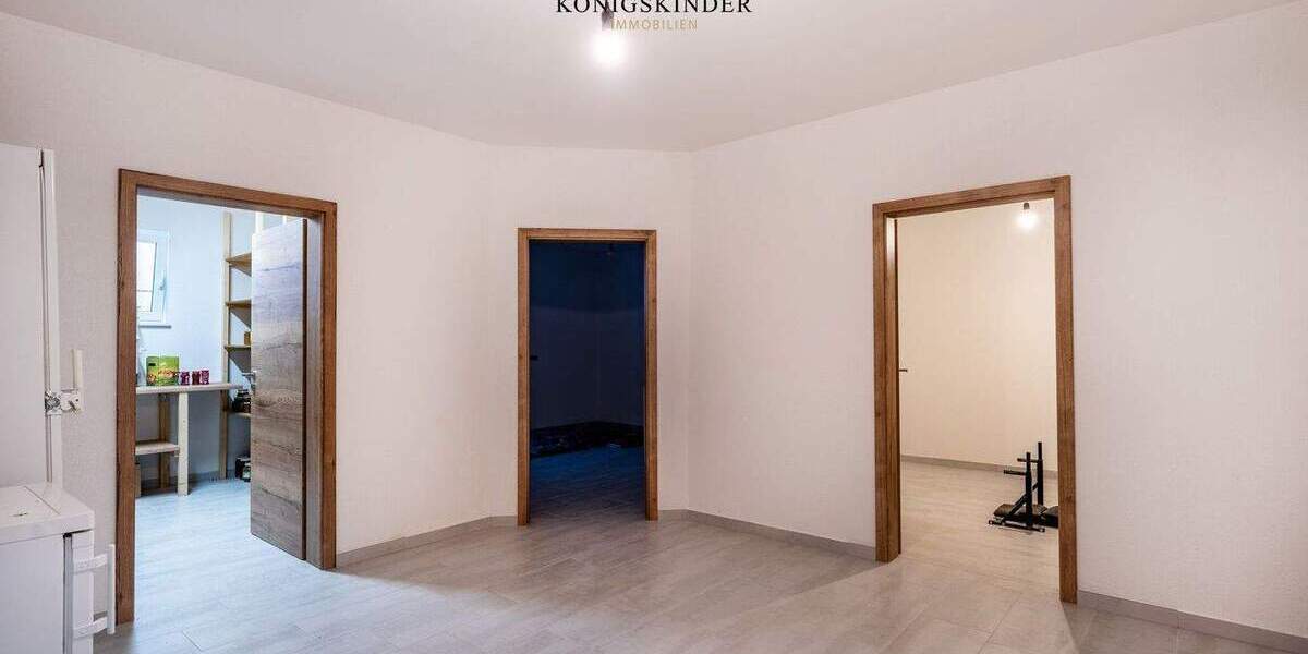 Einfamilienhaus Dunningen / Stampfe Dunningen - 8 Zimmer, 193 m&sup2;, 790.000&euro; | Angebot:25731506
