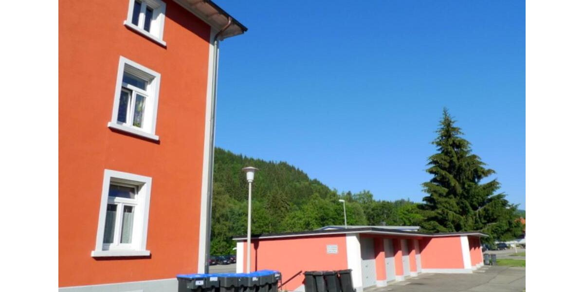 Etagenwohnung Titisee-Neustadt Neustadt - 5 Zimmer, 135 m&sup2;, 1.200&euro; | Angebot:25510125