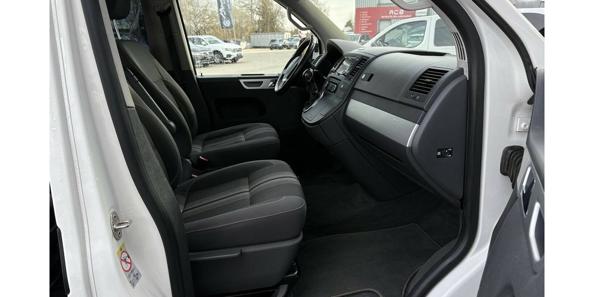 VW T5 Multivan TDI Edition 25 4Motion 7.SITZER/NAVI 90.000 km 23.900 &euro; Villingen-Schwenningen 78054