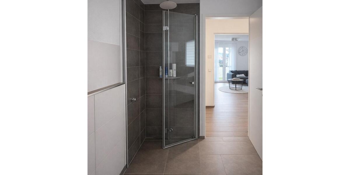 Erdgeschoßwohnung Trossingen - 4.5 Zimmer, 99 m&sup2;, 460.000&euro; | Angebot:26305463