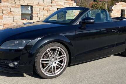 Audi TT 157.500 km 10.950 &euro; Dunningen 78655