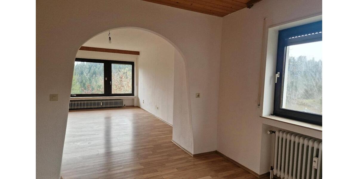 Erdgeschoßwohnung Schramberg Tennenbronn - 4.5 Zimmer, 112 m&sup2;, 850&euro; | Angebot:25713660