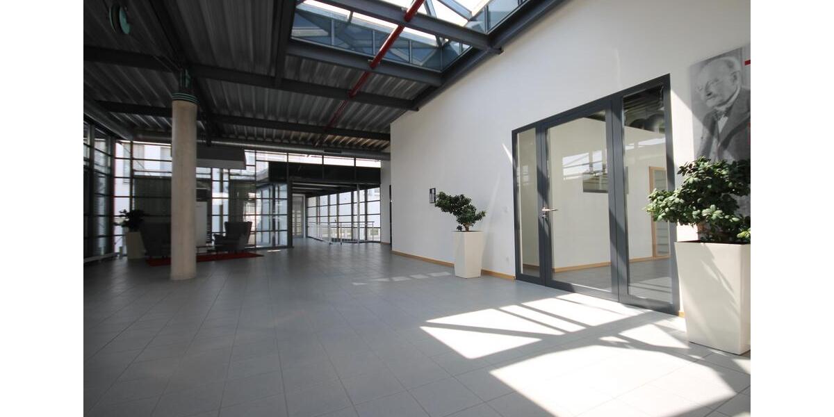 Gewerbeobjekt Villingen-Schwenningen Schwenningen - 3.488&euro; | Angebot:24457937