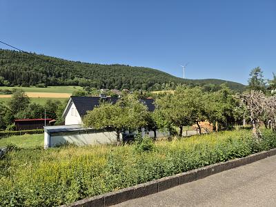 SONNIG & RUHIG MIT ERWEITERUNGSOPTION - Grundstück Tuttlingen | Angebot:27001589
