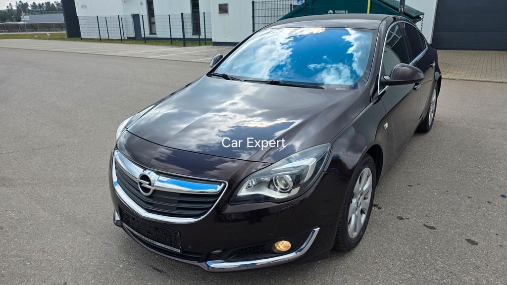 Opel Insignia 129.600 km 5.499 &euro; Schura-Trossingen 78647