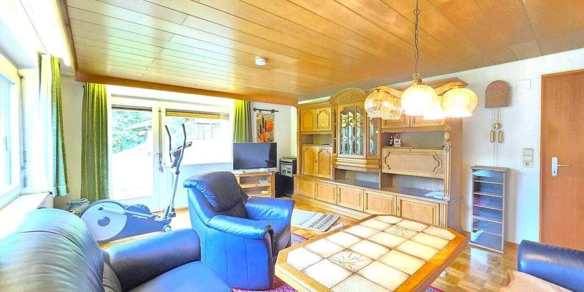 Mehrfamilienhaus, Wohnhaus Bonndorf im Schwarzwald Dillendorf - 1 Zimmer, 370 m&sup2;, 599.000&euro; | Angebot:25685785