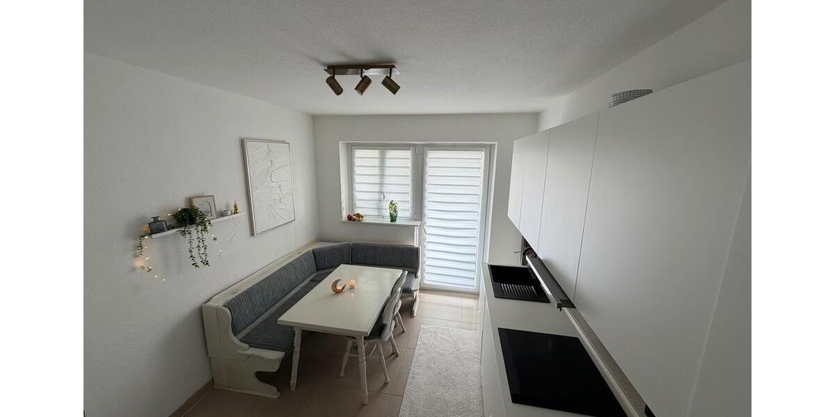 Etagenwohnung Villingen-Schwenningen Schwenningen - 3 Zimmer, 93 m&sup2;, 235.000&euro; | Angebot:25940780