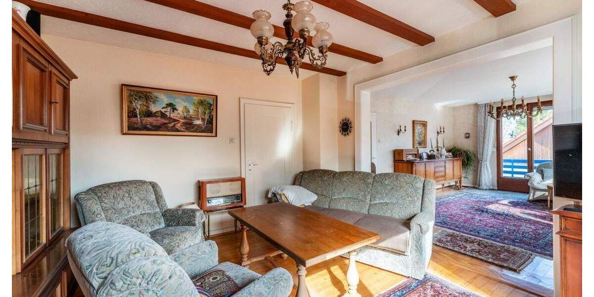 Mehrfamilienhaus, Wohnhaus Villingen-Schwenningen Villingen - 8 Zimmer, 162 m&sup2;, 369.000&euro; | Angebot:25698695