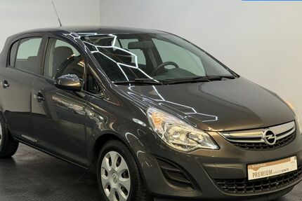 Opel Corsa 93.987 km 5.999 &euro; Rottweil 78628