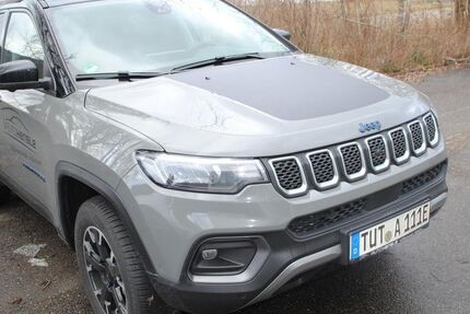 Jeep Compass 35.000 km 29.980 &euro; Tuttlingen 78532