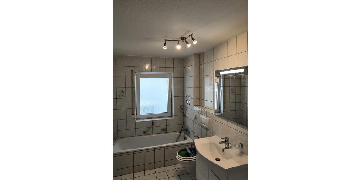 Etagenwohnung Immendingen - 4.5 Zimmer, 96 m&sup2;, 990&euro; | Angebot:25935955