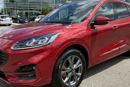 Ford Kuga 2.5 HYBRID ST-LINE X/PANORAMA/KAMERA/1.HAND 26.650 km 23.900 &euro; Villingen-Schwenningen 78054