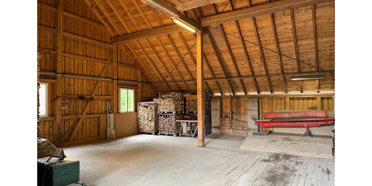 Bauernhaus, Landhaus Wutach - 8 Zimmer, 300 m&sup2;, 570.000&euro; | Angebot:22627426