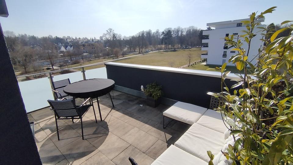 Etagenwohnung Villingen-Schwenningen Schwenningen - 4.5 Zimmer, 112 m&sup2;, 1.160&euro; | Angebot:25452071