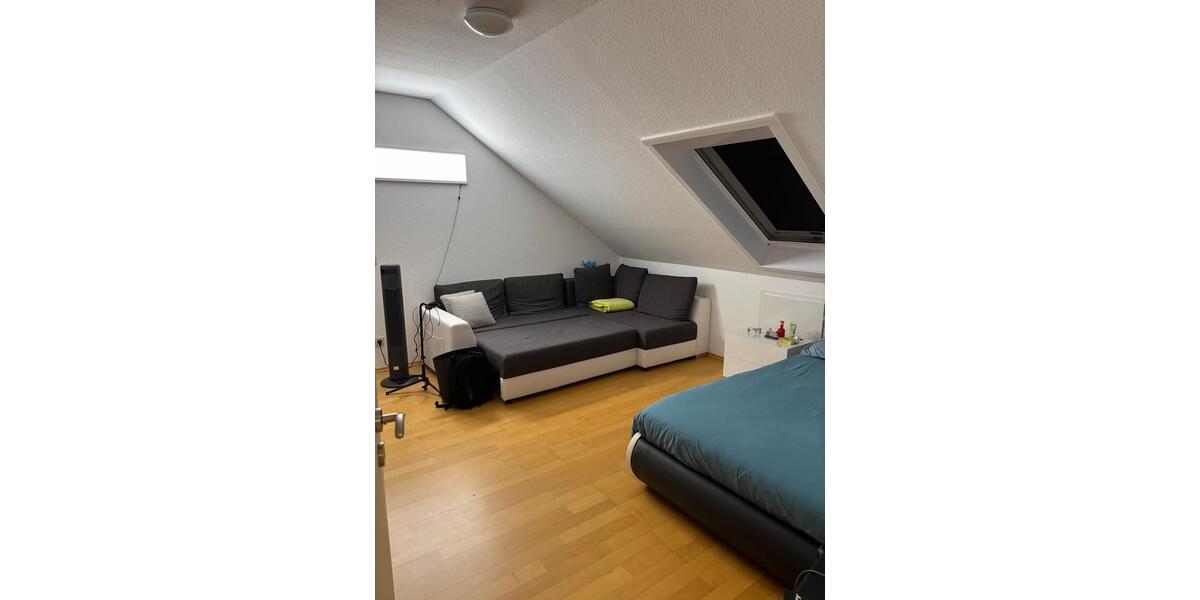 Einfamilienhaus Trossingen - 7 Zimmer, 209 m&sup2;, 699.000&euro; | Angebot:26811603