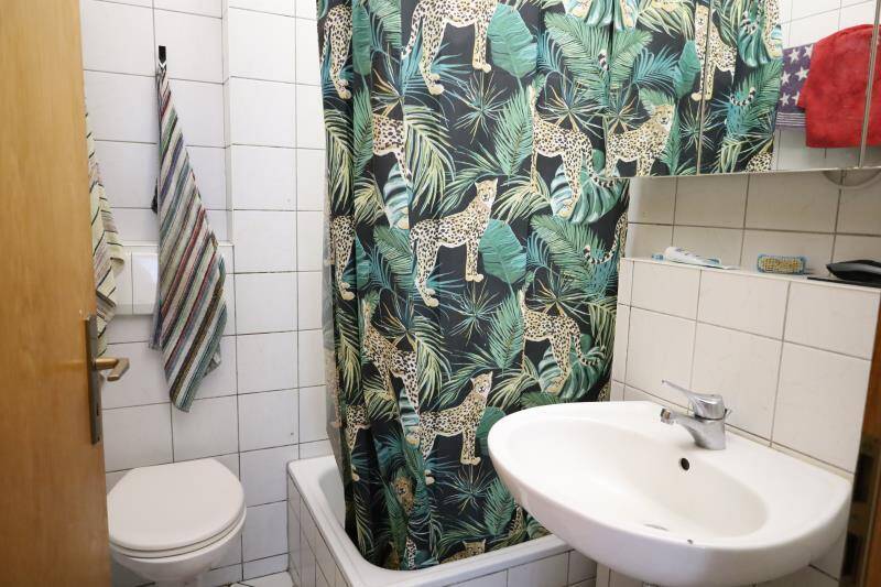 Mehrfamilienhaus, Wohnhaus Zimmern unter der Burg - 1 Zimmer, 385 m&sup2;, 730.000&euro; | Angebot:25684927